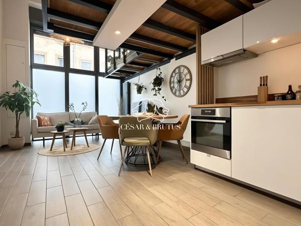 Exclusivité – LYON 6 – Loft (60 m2) – Caves