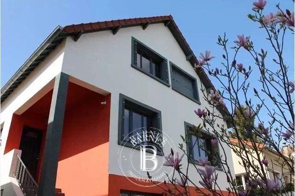 Le Pecq, Maison 4 Chambres -  166 m² à vendre