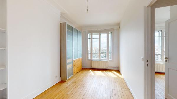 ASNIERES SUR SEINE : appartement de 4 pièces (100 m²) à louer