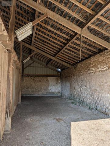 Maison de ville à vendre à Le Lude dans la Sarthe (72800), ref : 13861/1459