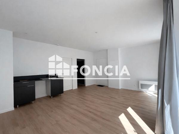 Location Appartement 2 pièces 42.45 m² - Agen 47000