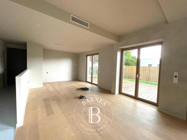 Sèvres, Maison 4 Chambres -  143 m² à vendre