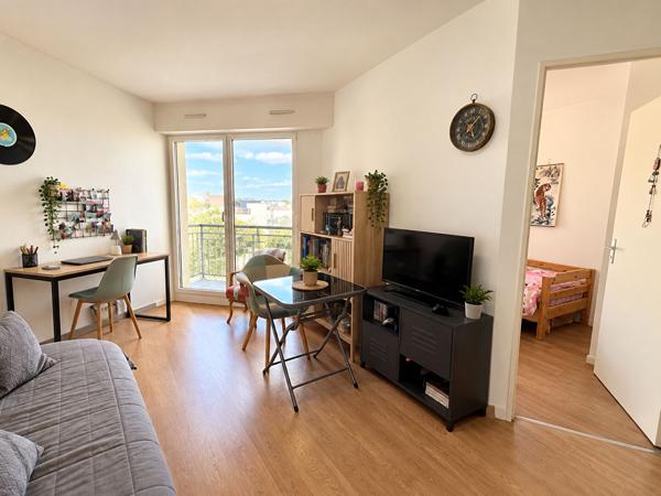 Appartement RENNES - T2 - MABILAIS - GARAGE - BALCON - LUMINEUX