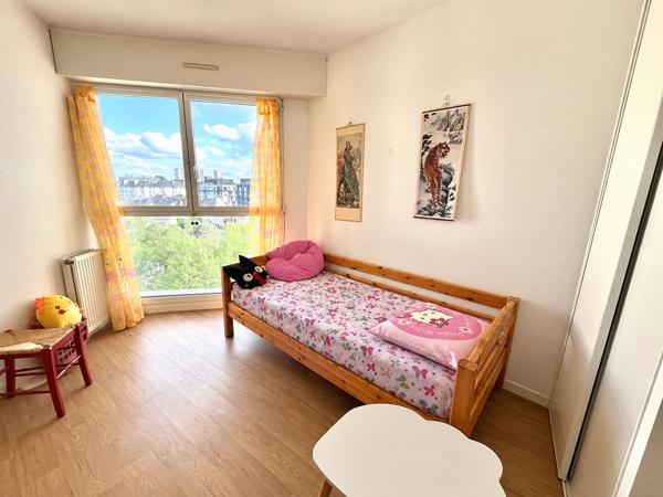 Appartement RENNES - T2 - MABILAIS - GARAGE - BALCON - LUMINEUX
