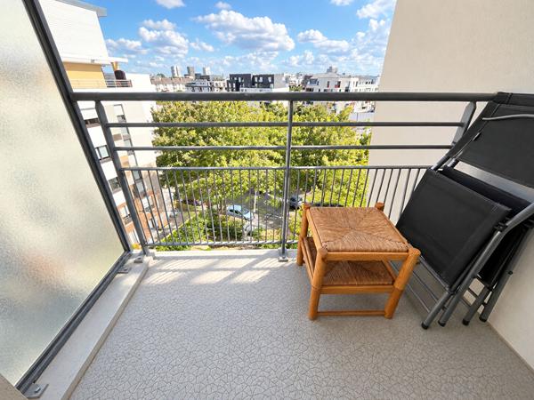 Appartement RENNES - T2 - MABILAIS - GARAGE - BALCON - LUMINEUX