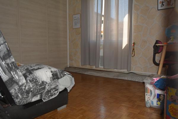 VILLA PLAIN PIED 130 M² (loi carrez hab.) sur 500 m² env. de terrain