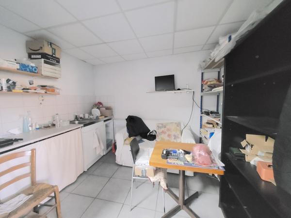 Local Commercial - 110 m²