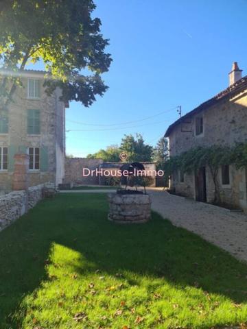 Maison à vendre 9 pièces de 272 m²