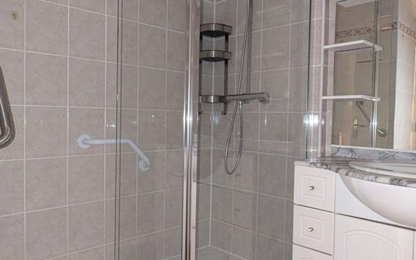 Appartement à vendre    3 pièces • 65,01 m2 Dijon