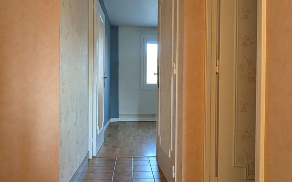 Appartement à vendre    3 pièces • 65,01 m2 Dijon