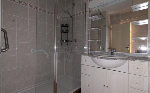 Appartement à vendre    3 pièces • 65,01 m2 Dijon