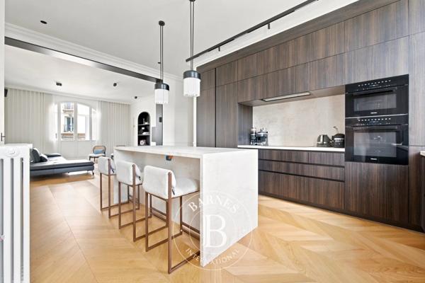 Vincennes, Appartement 4 Chambres -  183 m² à vendre