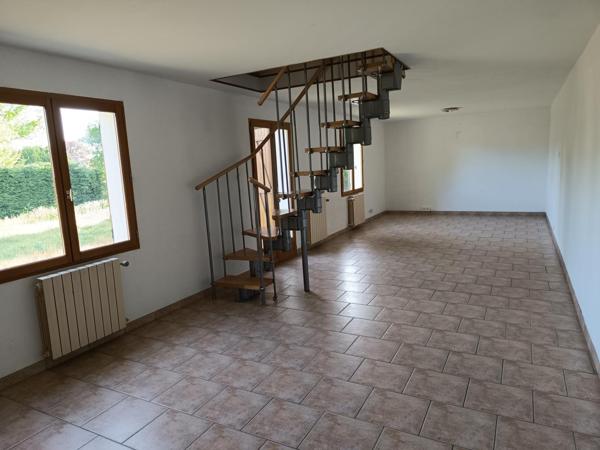 Maison à SAINT-PHILBERT-DU-PEUPLE, 49160 - 5 pièces 91m²
