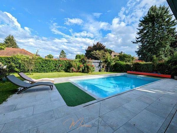 Maison 6 pièces 197m² à vendre à Prévessin-Moëns 01280