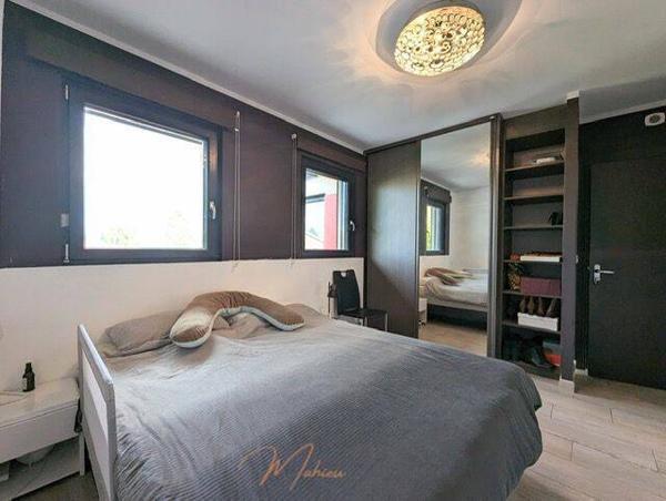 Maison 6 pièces 197m² à vendre à Prévessin-Moëns 01280