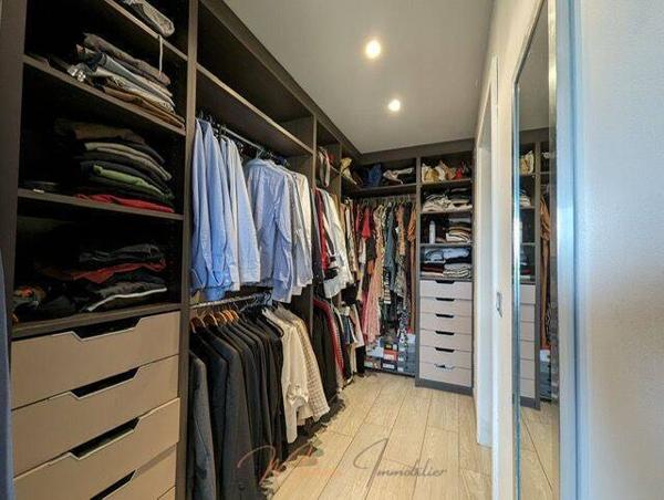Maison 6 pièces 197m² à vendre à Prévessin-Moëns 01280