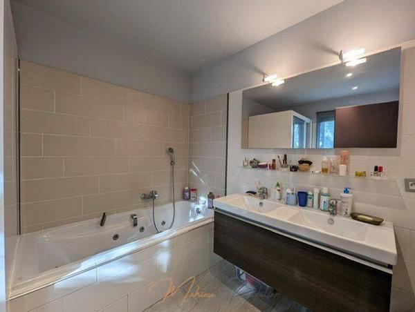 Maison 6 pièces 197m² à vendre à Prévessin-Moëns 01280