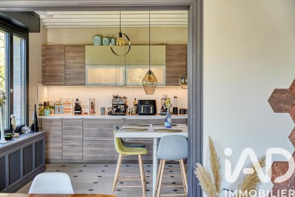 Maison à vendre 8 pièces 243 m² Maffliers