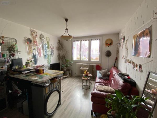 Appartement à vendre à Arpajon-sur-Cère dans le Cantal (15130), ref : 15061-1082719