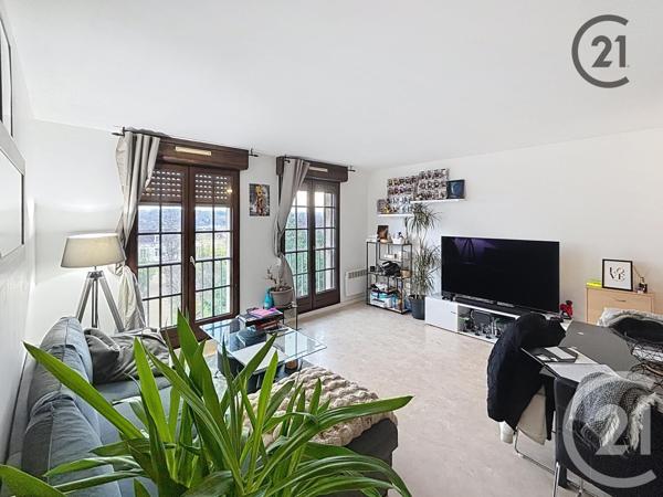 Appartement F2 à vendre  2 pièces - 47,32 m2 AUXERRE - 89