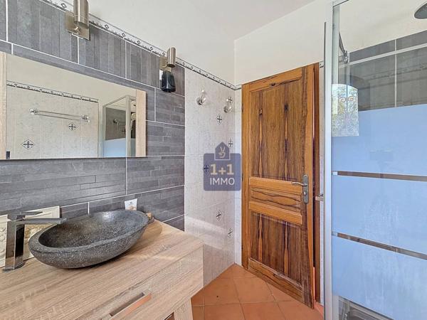 Magnifique villa avec 9400m2 de terrain