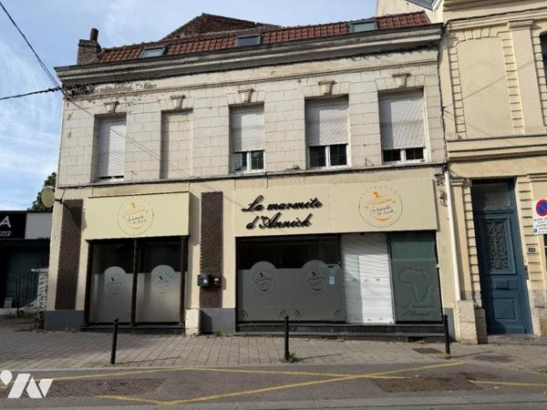 Local commercial de 214 m² situé Rue du Quesnoy en centre-ville de VALENCIENNES