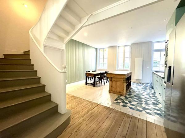 Lumineuse propriété rénovée – usage commercial possible, Saint-Martin-de-Ré