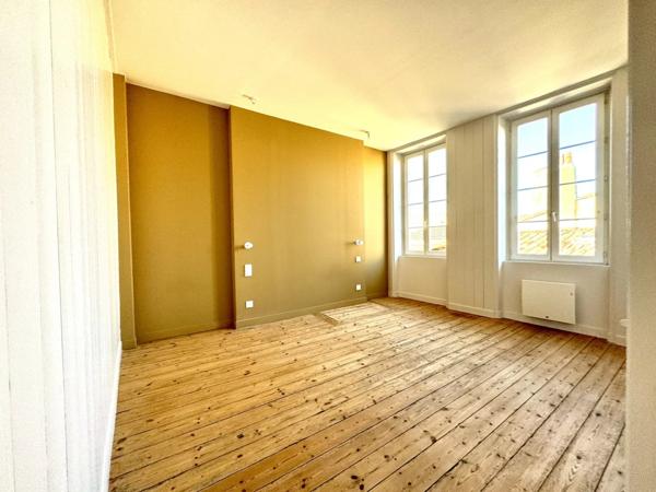 Lumineuse propriété rénovée – usage commercial possible, Saint-Martin-de-Ré