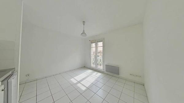 STUDIO FACE A LA FAC IDEAL ETUDIANT