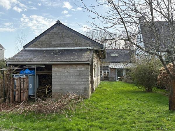 A vendre ROSPORDEN (29140) Maison 4 pièces 2 chambres 1 bureau 87 m2