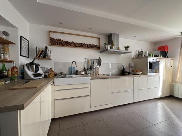 A vendre ROSPORDEN (29140) Maison 4 pièces 2 chambres 1 bureau 87 m2