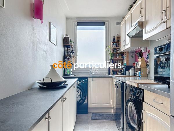 Vente Appartement81 m² - 4 Pièces - SAINT MAUR DES FOSSES (94100)