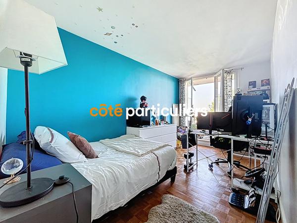 Vente Appartement81 m² - 4 Pièces - SAINT MAUR DES FOSSES (94100)