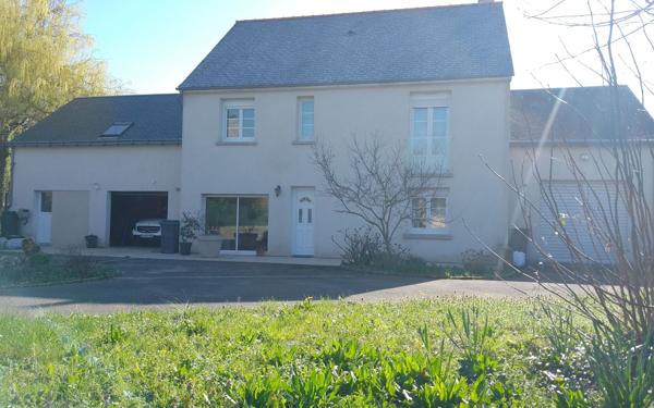 Maison à vendre    6 pièces •  Savonnières