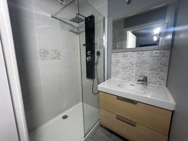 Vente Maison60 m² - 4 Pièces - CHATEAUMEILLANT (18370)