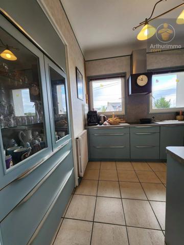 Vente                                                      Maison
                        
                     8 pièces                      165 m2                     à Beaugency