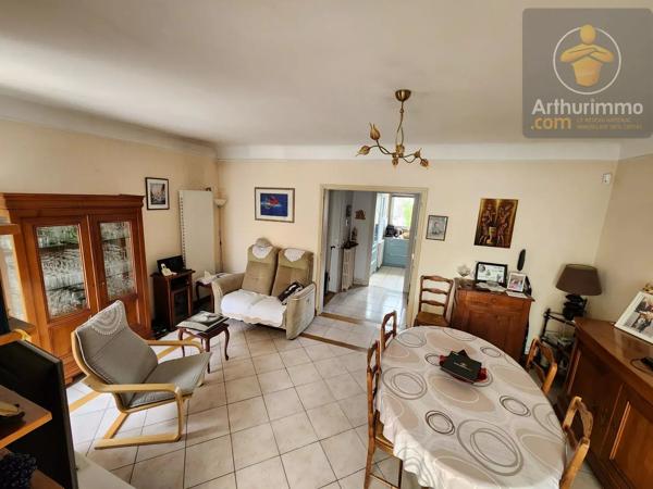 Vente                                                      Maison
                        
                     8 pièces                      165 m2                     à Beaugency