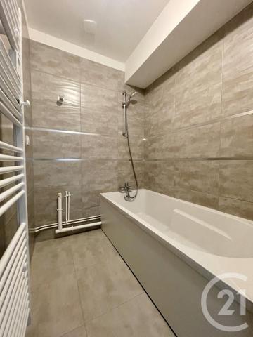 Appartement F4 à vendre  4 pièces - 81,60 m2 BREUILLET - 91