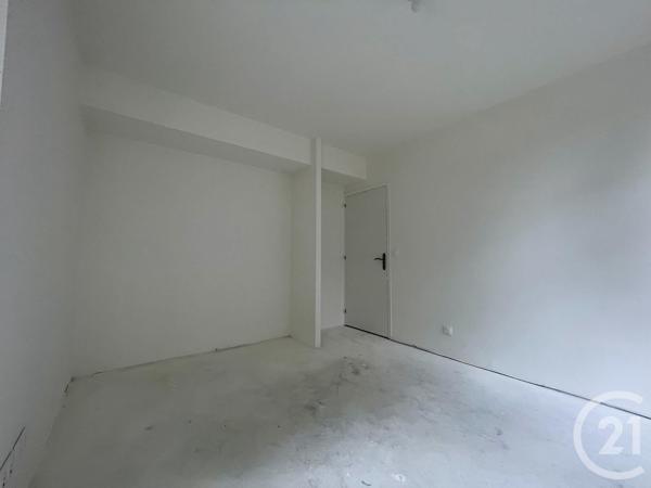 Appartement F4 à vendre  4 pièces - 81,60 m2 BREUILLET - 91