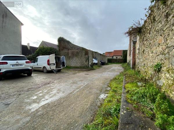 Immeuble à vendre à Quettehou dans la Manche (50630), ref : 50088-1040581