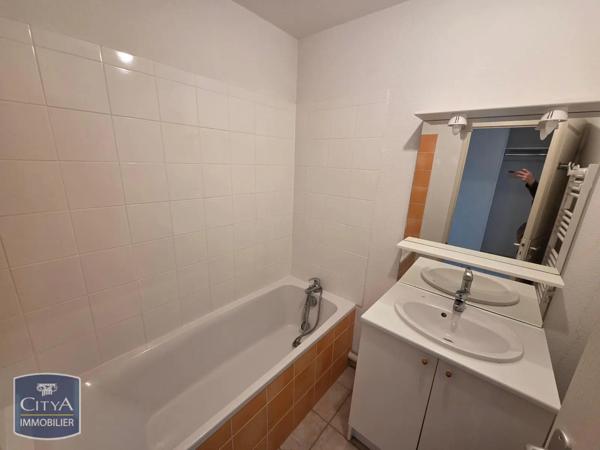 Appartement à louer 3 pièces 57.64m²