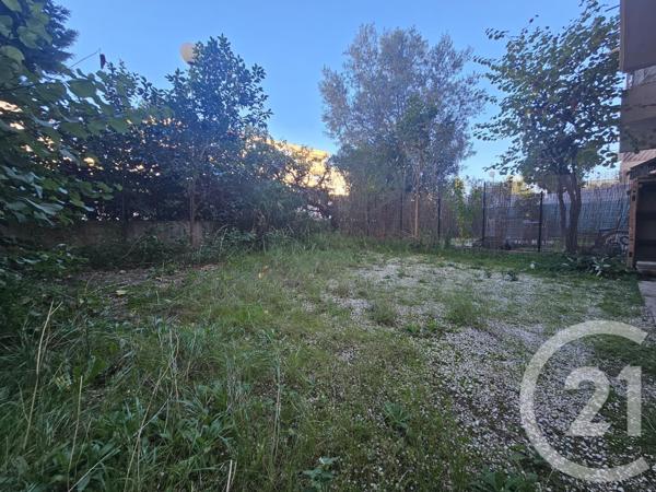 Appartement F3 à vendre  3 pièces - 61,87 m2 SANARY SUR MER - 83