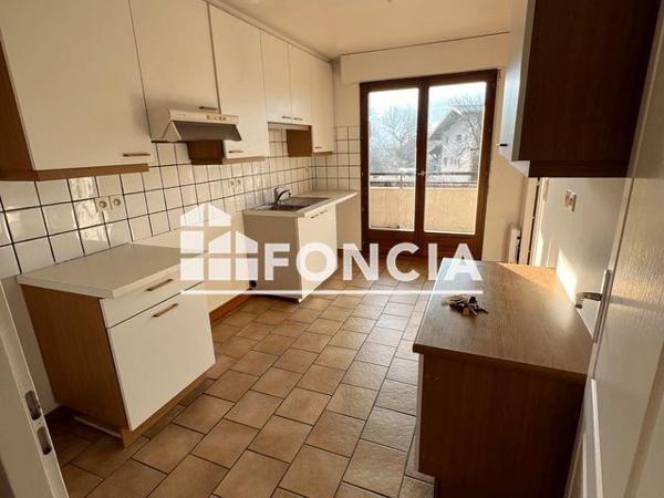 Location Appartement 4 pièces 78.29 m² - 357 ROUTE DE RENINGE Sallanches 74700