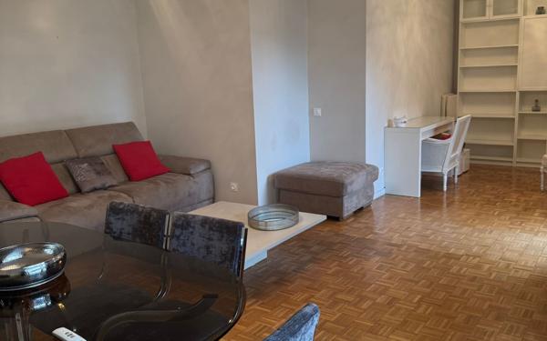 Appartement à louer    2 pièces • 71,81 m2 Lyon 5