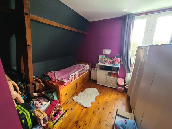 Maison avec piscine 10 pièces sur Loches (37)