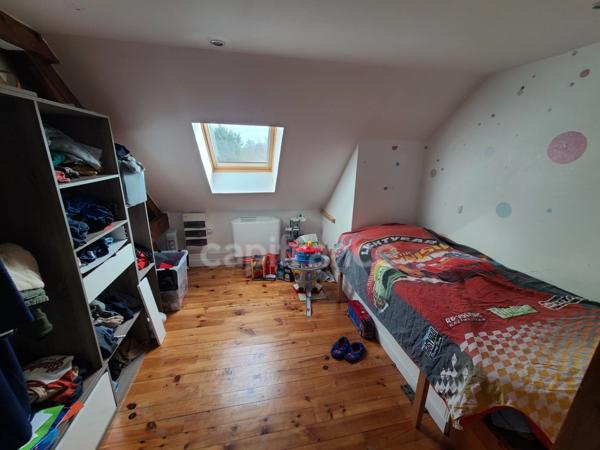 Maison avec piscine 10 pièces sur Loches (37)