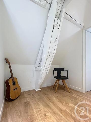 Maison à vendre  7 pièces - 139,80 m 2   CHALON SUR SAONE  - 71
