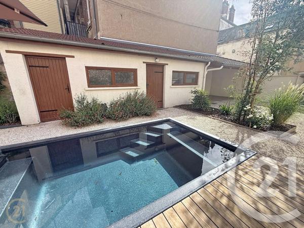 Maison à vendre  7 pièces - 139,80 m 2   CHALON SUR SAONE  - 71