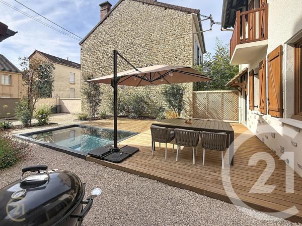 Maison à vendre  7 pièces - 139,80 m 2   CHALON SUR SAONE  - 71