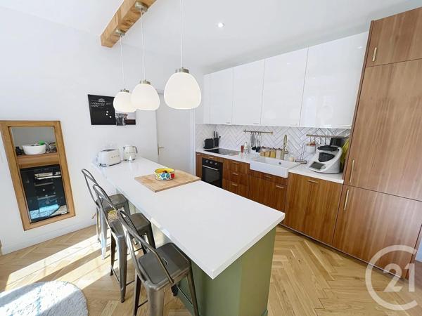 Maison à vendre  7 pièces - 139,80 m 2   CHALON SUR SAONE  - 71